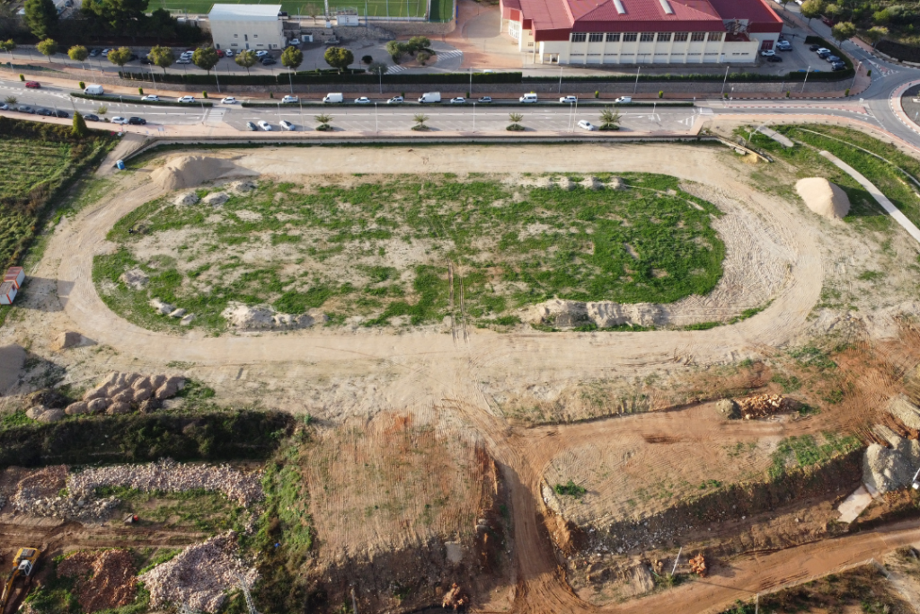 Construcción de instalaciones deportivas públicas: pista de atletismo en Benissa (Alicante)